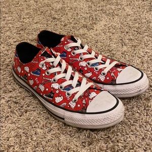 Hello Kitty Low top Converse